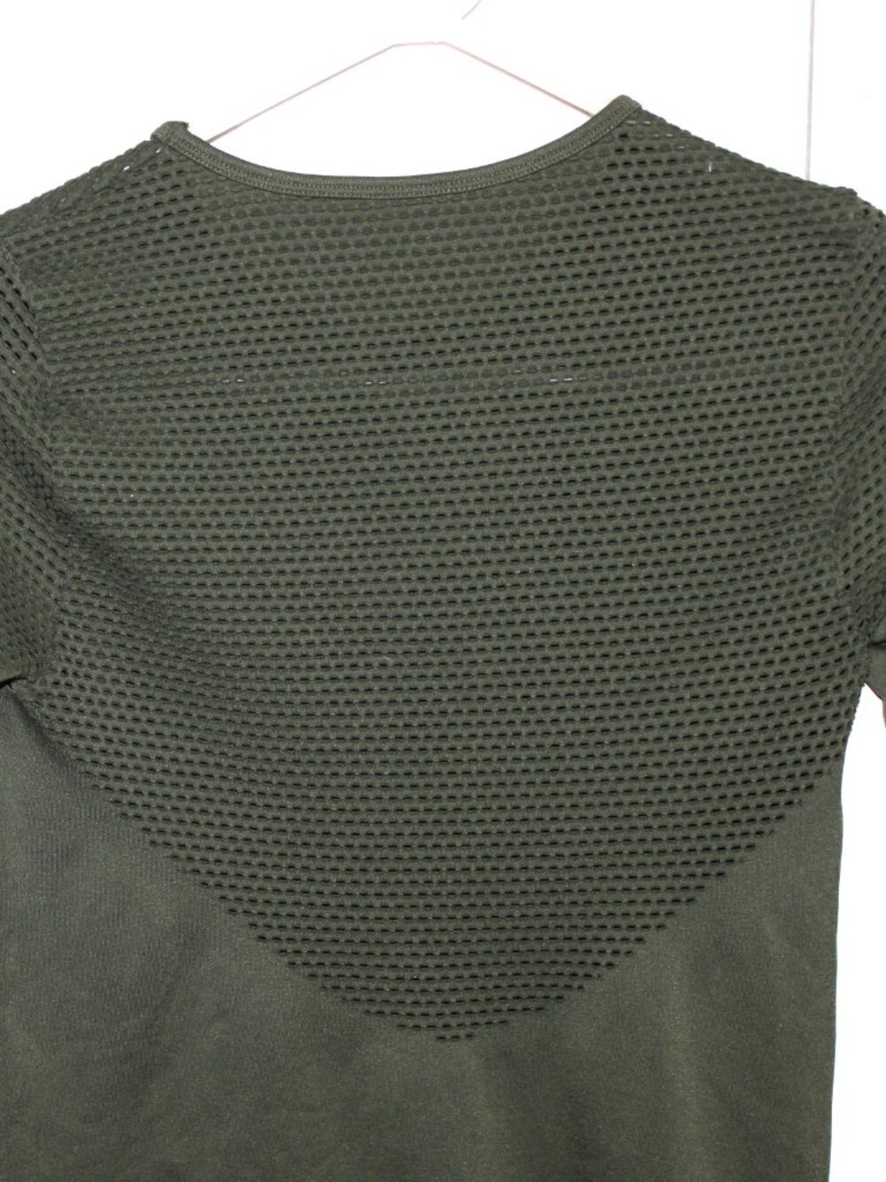 Fabletics Musetta Seamless Top - Picture 4 of 5